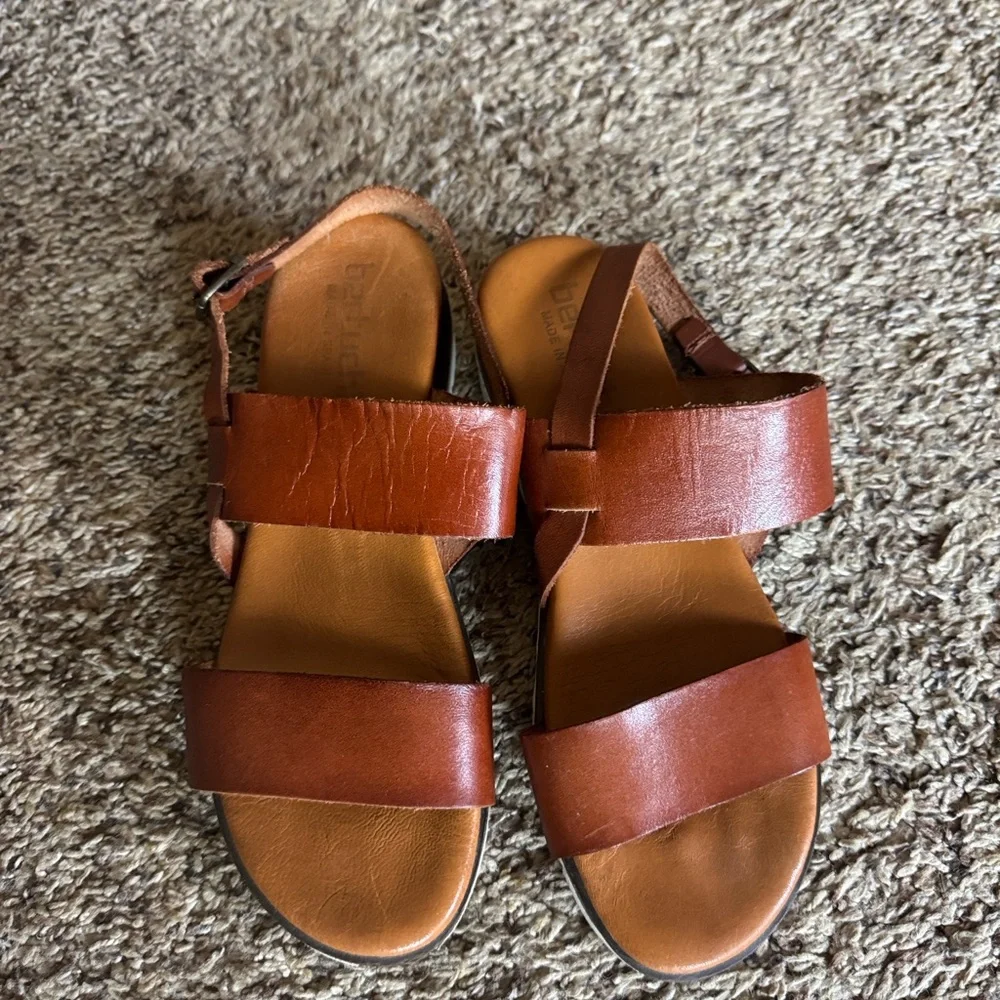 Bertuchi Spain brown leather slingback sandals Size 39 = Size 8 - 8.5